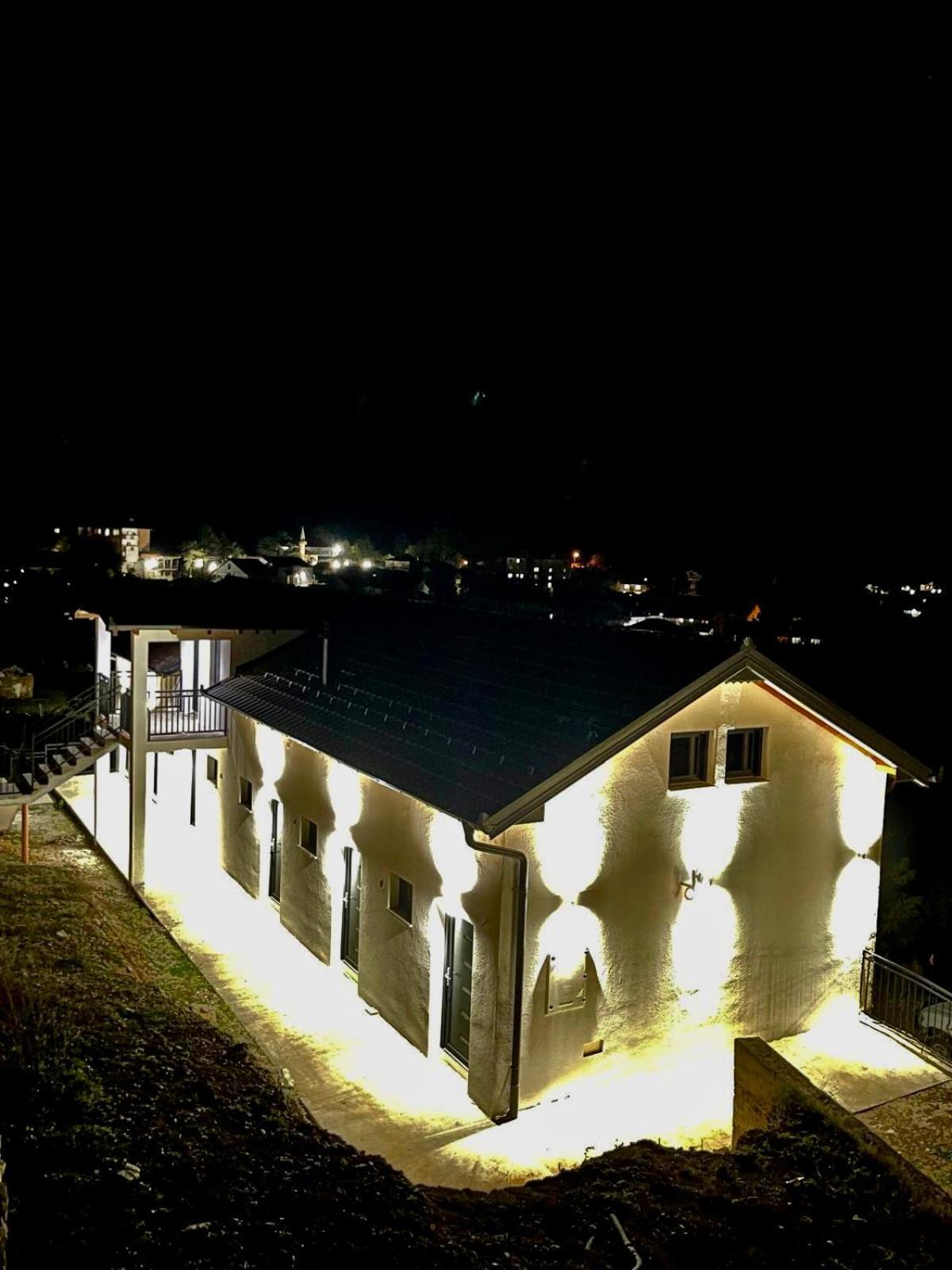 Guesthouse Tropoje E Vjeter Exterior photo